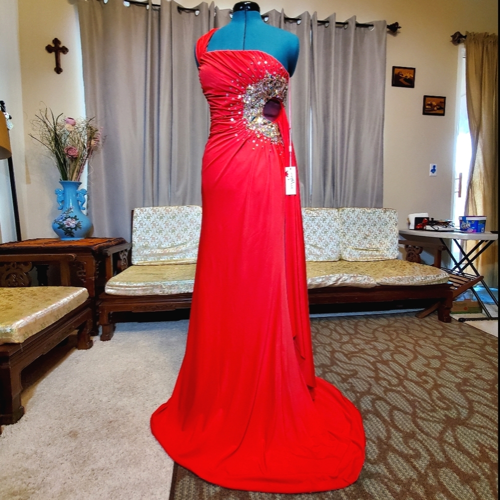 NWT Red Anny Lee Evening Dress Gown Size M